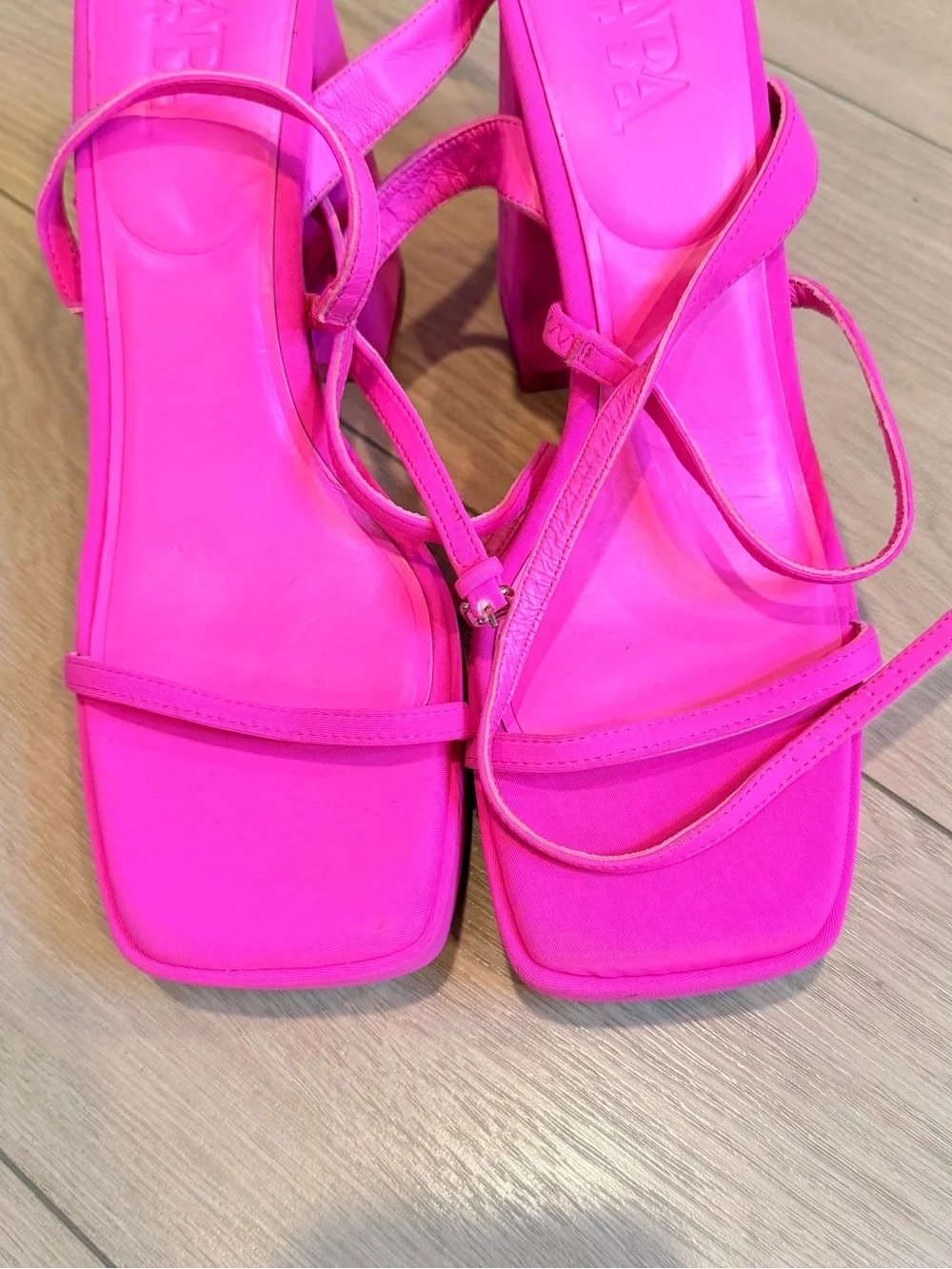 EUC Zara Hot Pink Square Toe Platform Bratz Heels 8.5